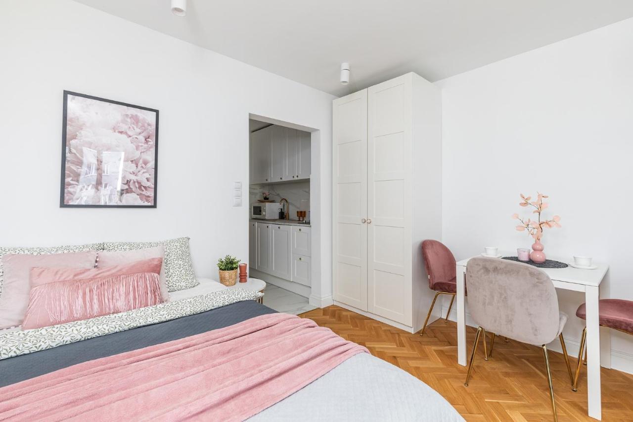 Superapart Dyminska 6 Apartment Warsaw Exterior photo